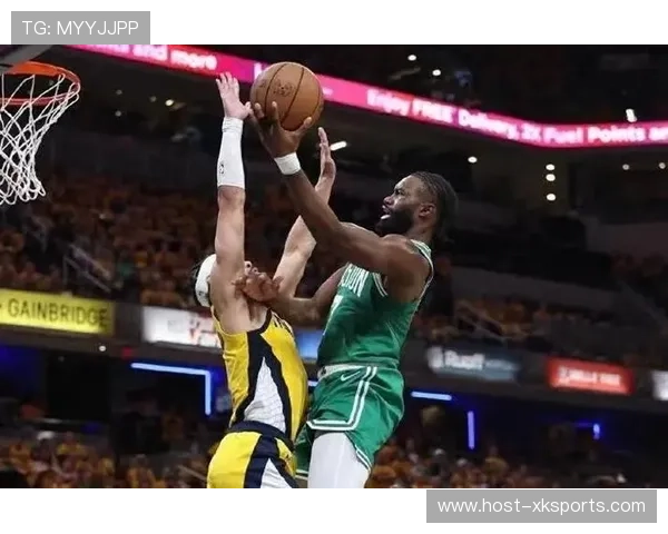 凯尔特人双锋线塔图姆与布朗稳定输出